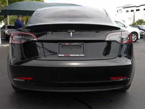 Used 2023 Tesla Model 3 Standard Range RWD image 11