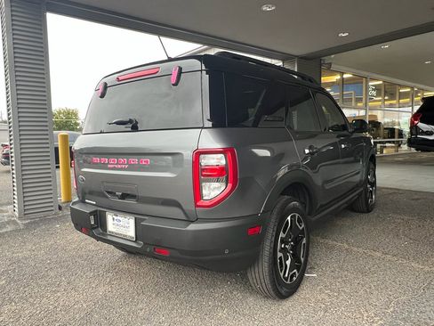 Used 2024 Ford Bronco Sport Outer Banks image 8