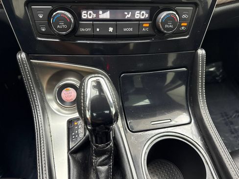 Used 2018 Nissan Maxima Platinum FWD image 29