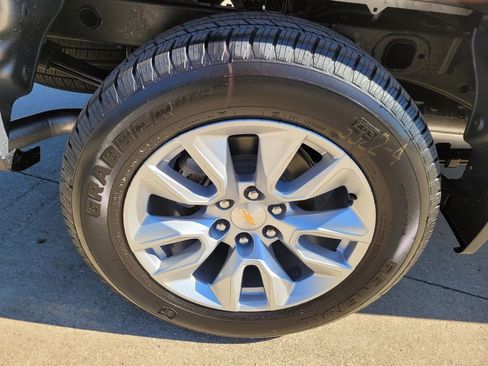 New 2026 Chevrolet Silverado 1500 Custom image 5