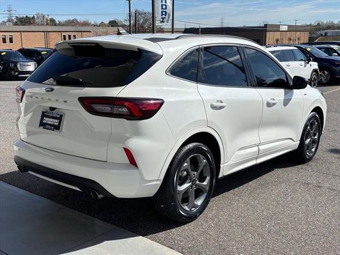 Used 2024 Ford Escape ST-Line image 26