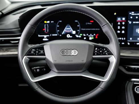 Certified 2025 Audi Q5 Premium w/ Convenience Package AWD/4WD image 20