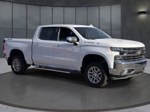 Certified 2020 Chevrolet Silverado 1500 LTZ w/ LTZ Plus Package AWD/4WD image 8