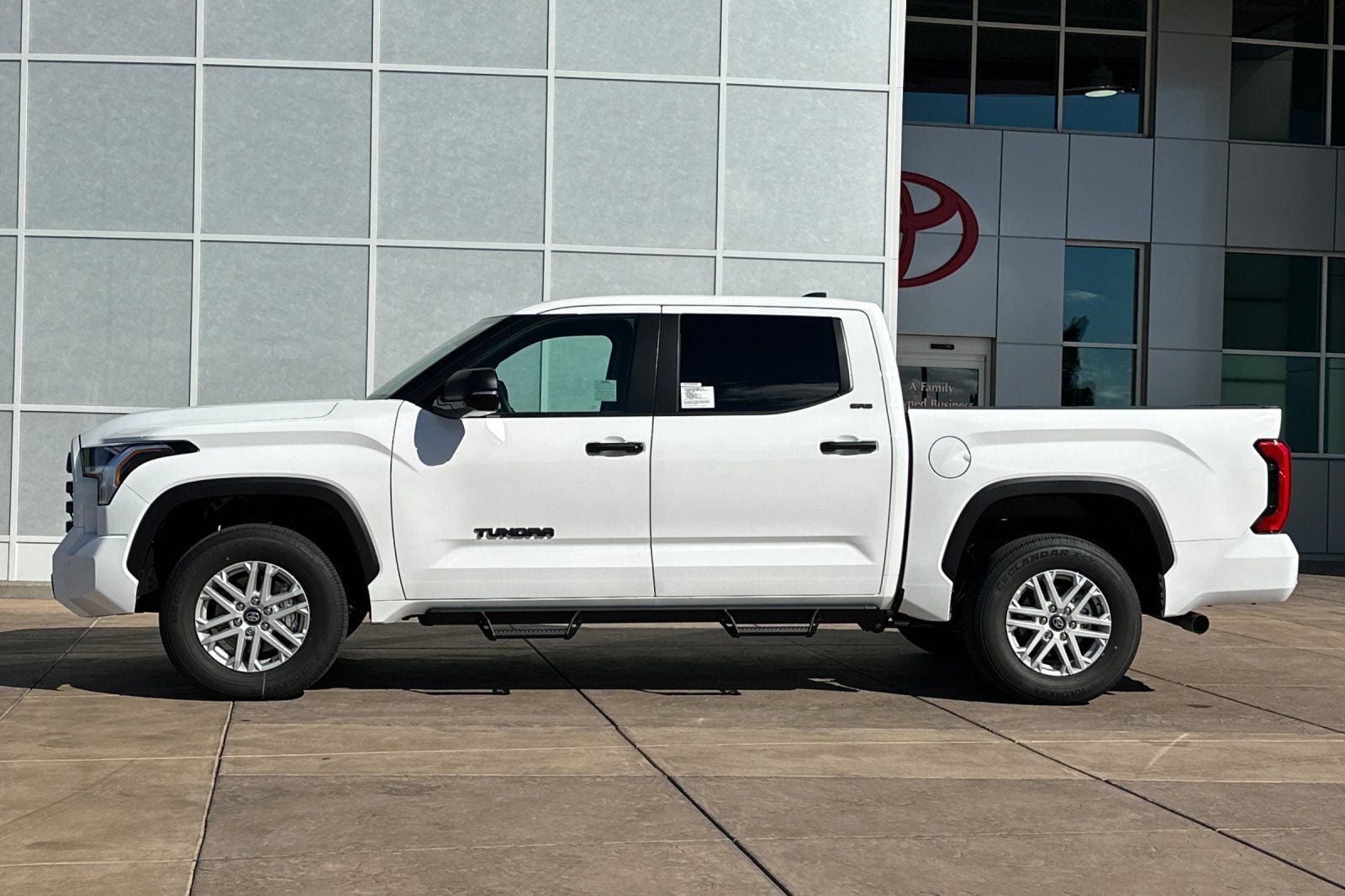 New 2026 Toyota Tundra SR5 w/ SR5 Convenience Package AWD/4WD image 7