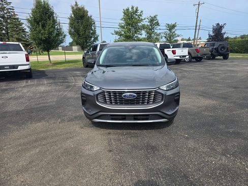 Certified 2023 Ford Escape Active AWD/4WD image 9