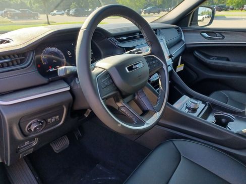 New 2026 Jeep Grand Cherokee L Limited AWD/4WD image 14