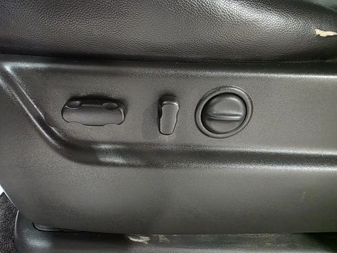 Used 2011 Chevrolet Tahoe LT w/ Luxury Package image 16