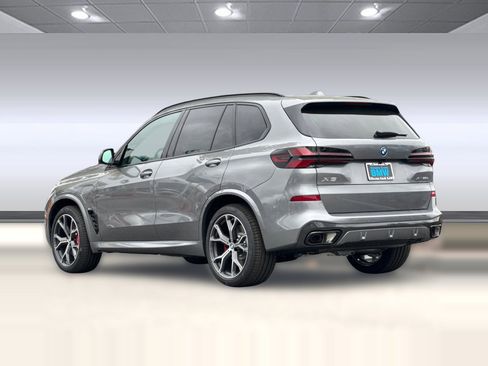 New 2026 BMW X5 xDrive50e w/ M Sport Package image 3