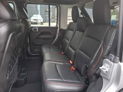 Used 2018 Jeep Wrangler Unlimited Rubicon image 8