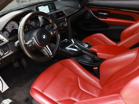 Used 2020 BMW M4 Coupe w/ M Driver's Package image 6