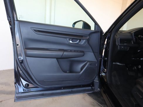 Used 2023 Honda CR-V Sport image 30