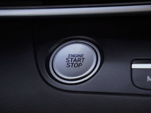 Used 2024 Hyundai Elantra SEL FWD image 16