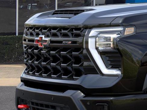 New 2026 Chevrolet Silverado 2500 ZR2 image 39