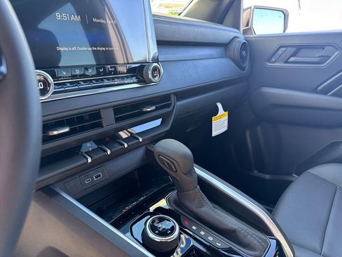 New 2026 Chevrolet Colorado Trail Boss AWD/4WD image 17