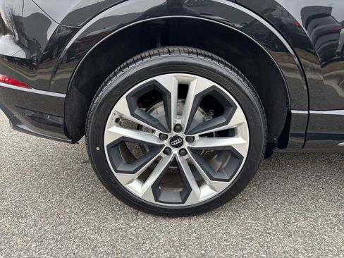 Used 2020 Audi Q3 2.0T Premium Plus w/ Premium Plus Package image 23