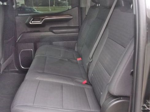 Certified 2022 Chevrolet Silverado 1500 LT AWD/4WD image 26