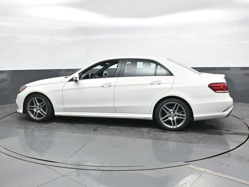 Used 2016 Mercedes-Benz E 350 4MATIC Sedan image 8