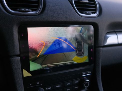 Used 2024 Porsche 718 Cayman image 23