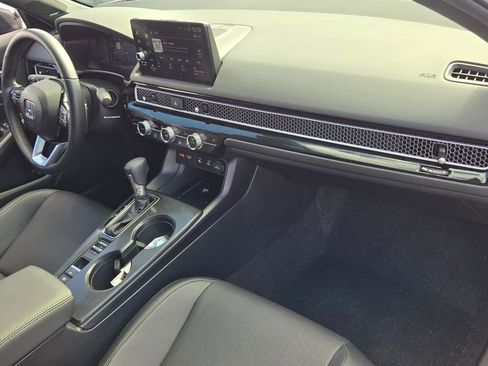 Certified 2025 Honda Civic Sport Touring image 20