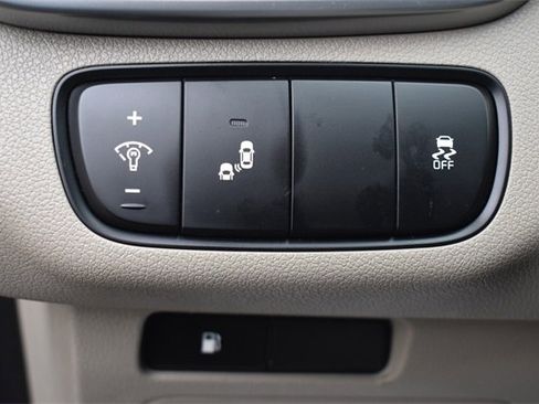 Used 2019 Kia Sorento LX w/ LX V6 Convenience Package image 22