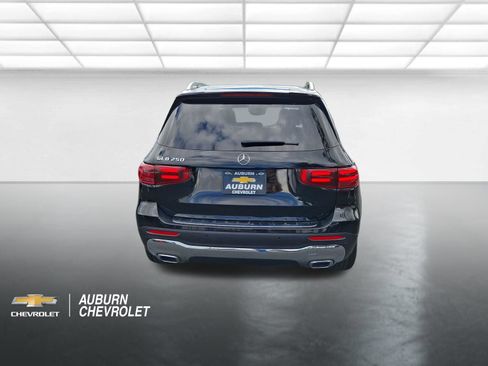 Used 2024 Mercedes-Benz GLB 250 image 4