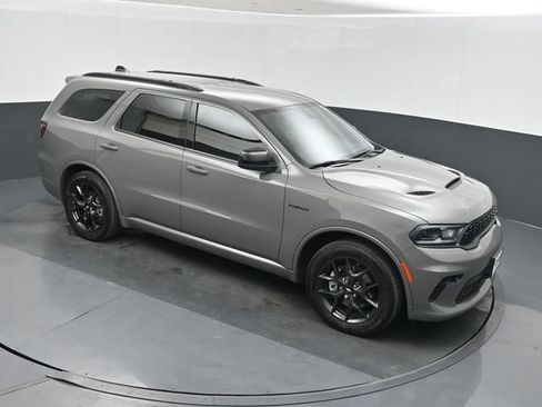 Used 2026 Dodge Durango GT w/ Blacktop Package AWD/4WD image 31
