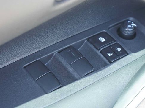 Used 2024 Toyota Corolla SE FWD image 16