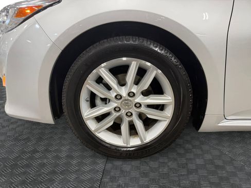 Used 2013 Toyota Avalon XLE Premium image 15