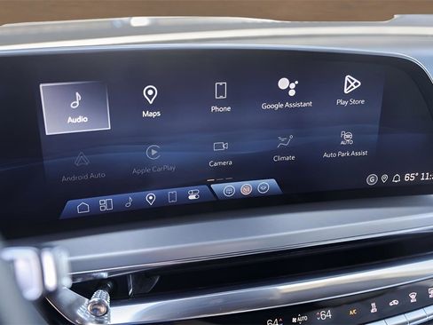 Certified 2024 Cadillac Lyriq Luxury image 14