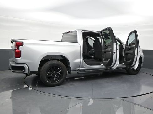Used 2022 Chevrolet Silverado 1500 Custom RWD image 28