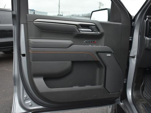 New 2026 GMC Sierra 1500 AT4 w/ Technology Package image 12
