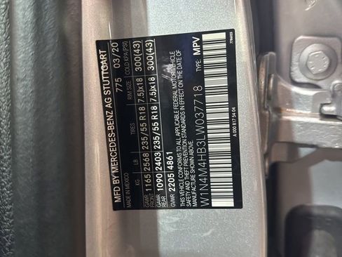 Used 2020 Mercedes-Benz GLB 250 GLB 250 image 30