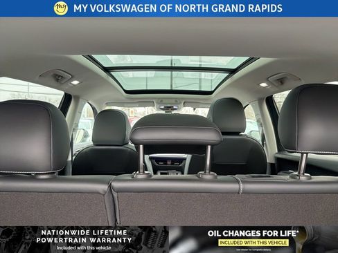 New 2026 Volkswagen Tiguan SE image 24