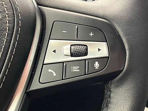 Certified 2025 BMW X5 sDrive40i image 18