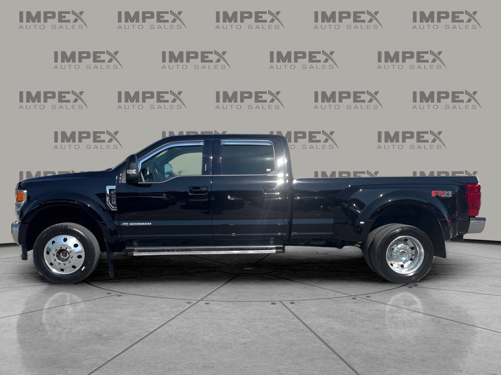 Used 2022 Ford F450 Lariat w/ Lariat Value Package AWD/4WD image 2