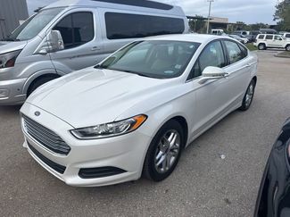 Used 2014 Ford Fusion SE video 1