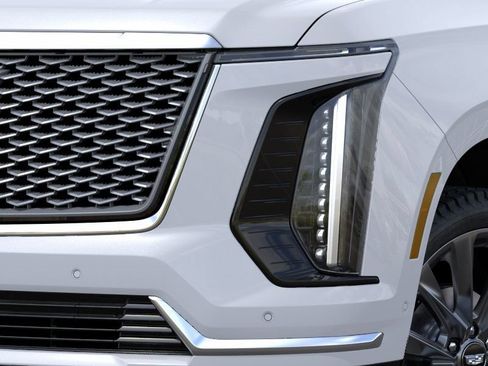 New 2026 Cadillac Escalade Luxury w/ LPO, Radiant Package AWD/4WD image 10