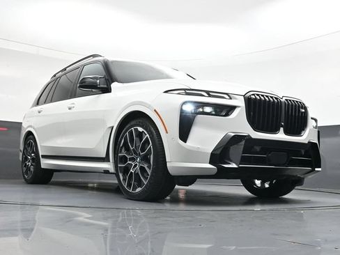 Used 2024 BMW X7 M60i w/ Executive Package AWD/4WD image 33