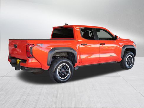 Used 2024 Toyota Tacoma TRD Off-Road image 7