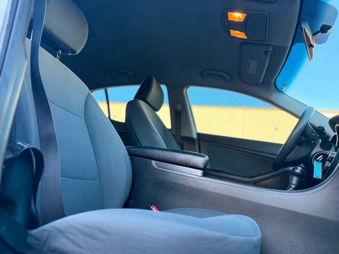 Used 2015 Kia Optima LX FWD image 14