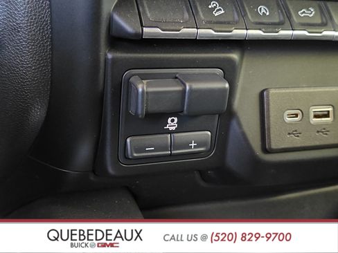 Used 2021 GMC Sierra 1500 Elevation w/ Preferred Package AWD/4WD image 17