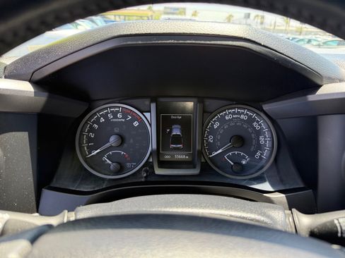 Used 2021 Toyota Tacoma TRD Sport RWD image 14