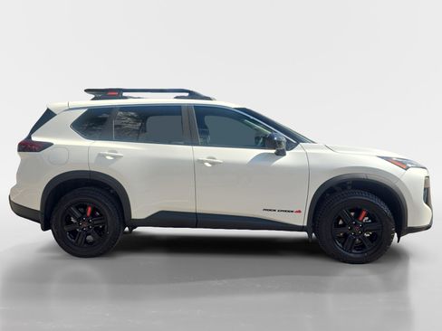 New 2026 Nissan Rogue Rock Creek image 6