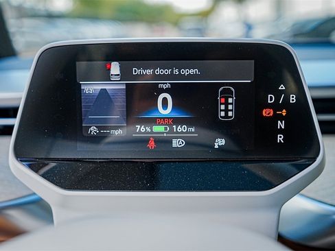 New 2025 Volkswagen ID. Buzz Pro S Plus image 13