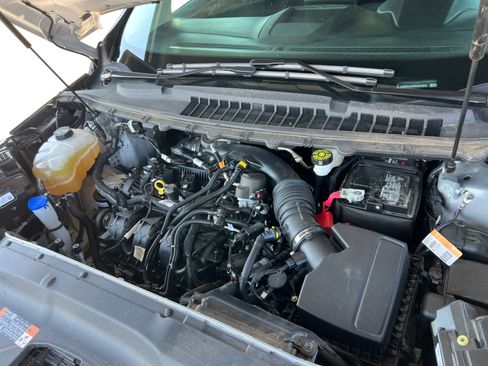 Used 2024 Ford Edge Titanium image 13