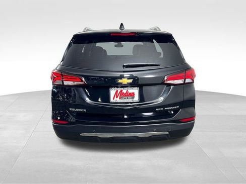 Used 2023 Chevrolet Equinox Premier image 6