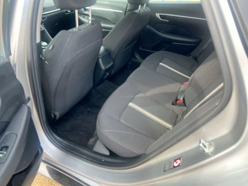 Used 2021 Hyundai Sonata SEL FWD image 21