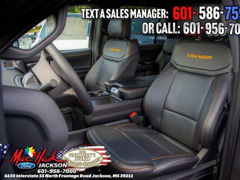 New 2026 Ford Expedition Tremor image 38