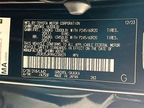 Used 2024 Toyota 4Runner Limited image 33