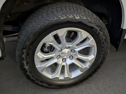 Used 2024 Chevrolet Silverado 1500 LTZ image 8